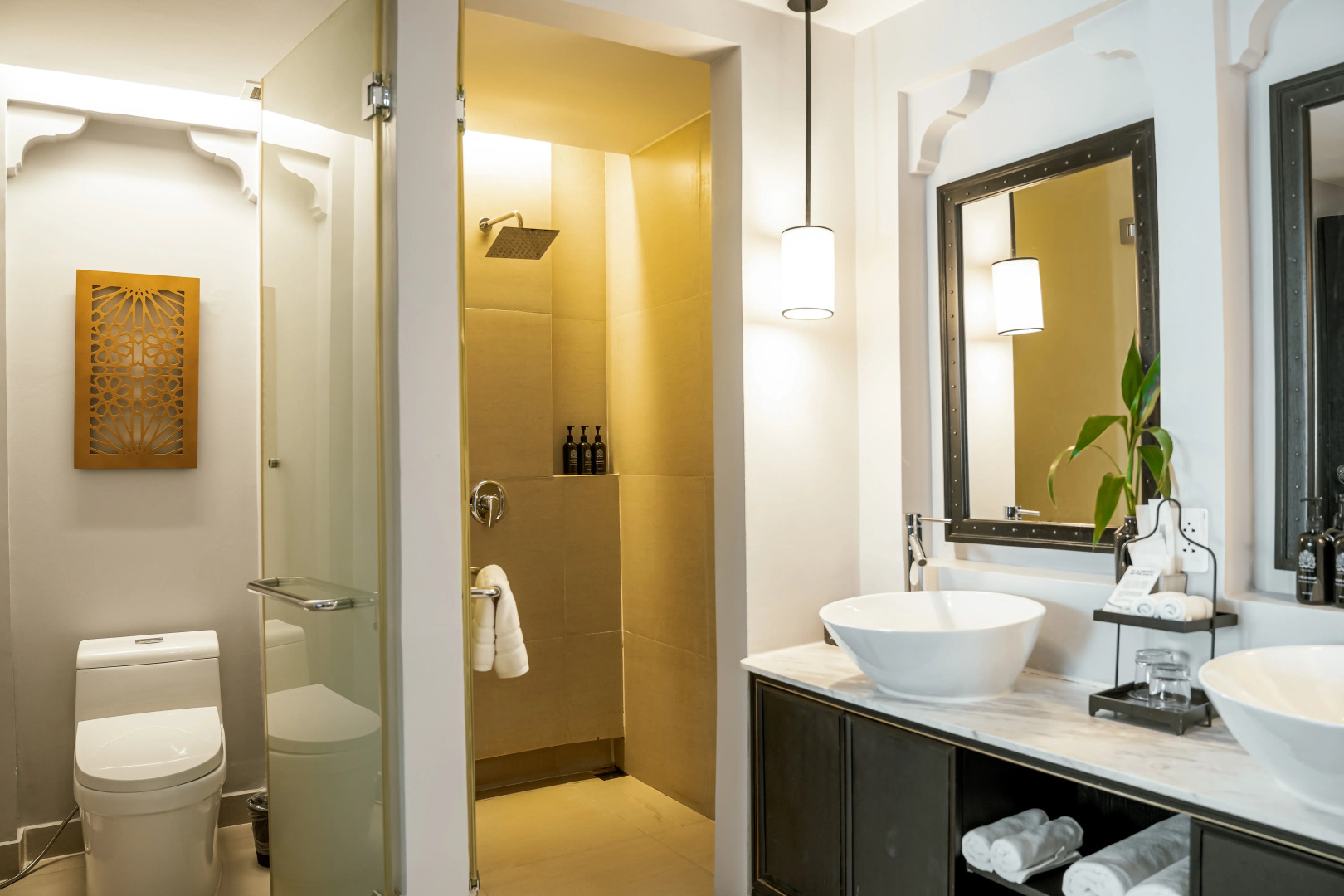 Курортный Oтель Sarai and Wander