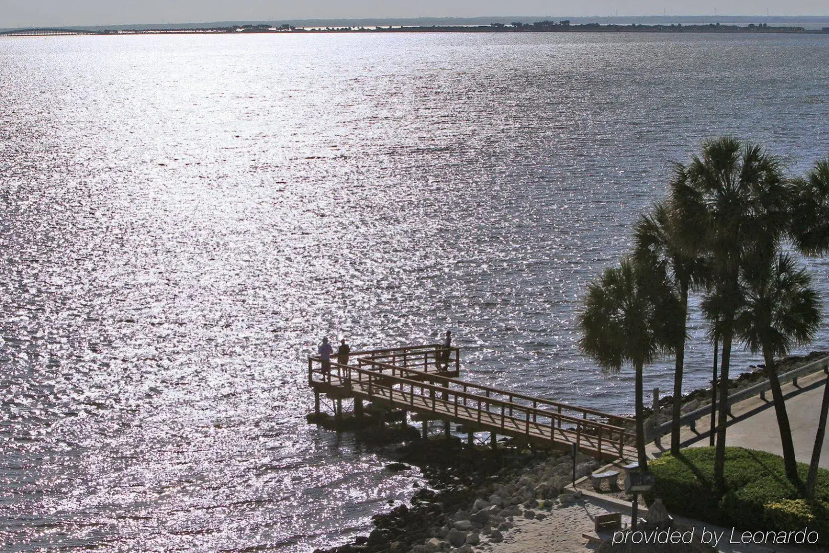 Sailport Waterfront Suites