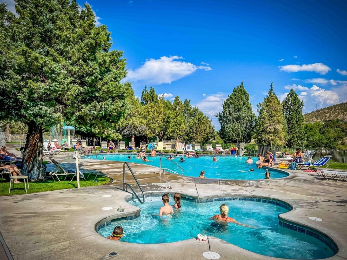 328 Parks Loop