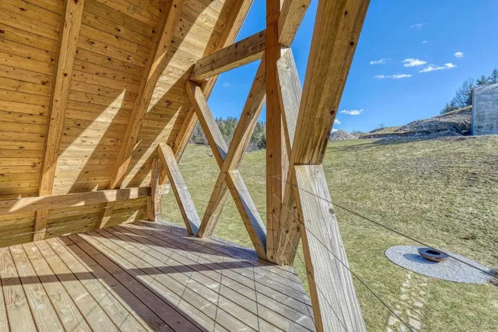 House On The Hill Wellness Chalet