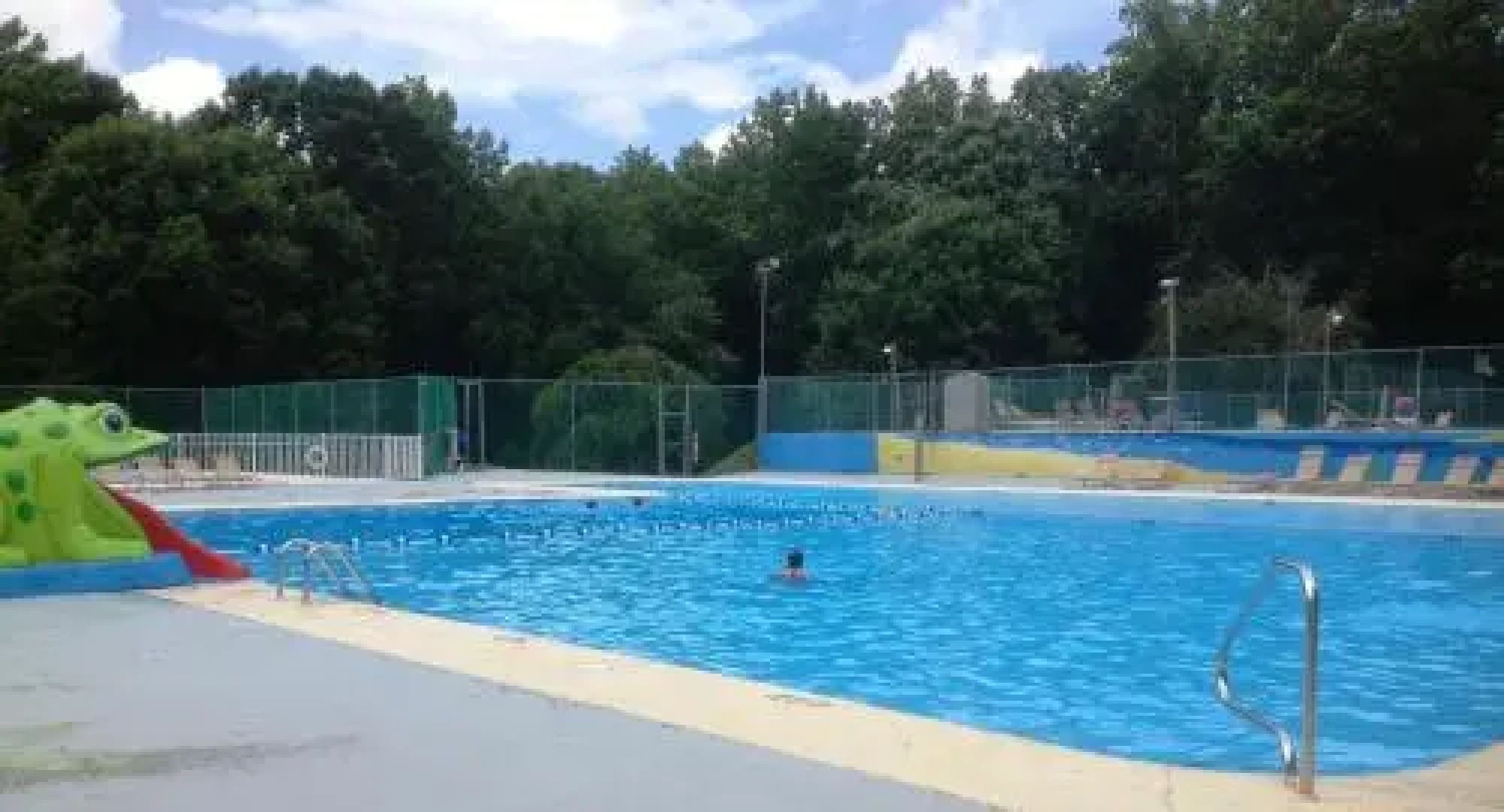 Lake Myers Lakeside Villa 19