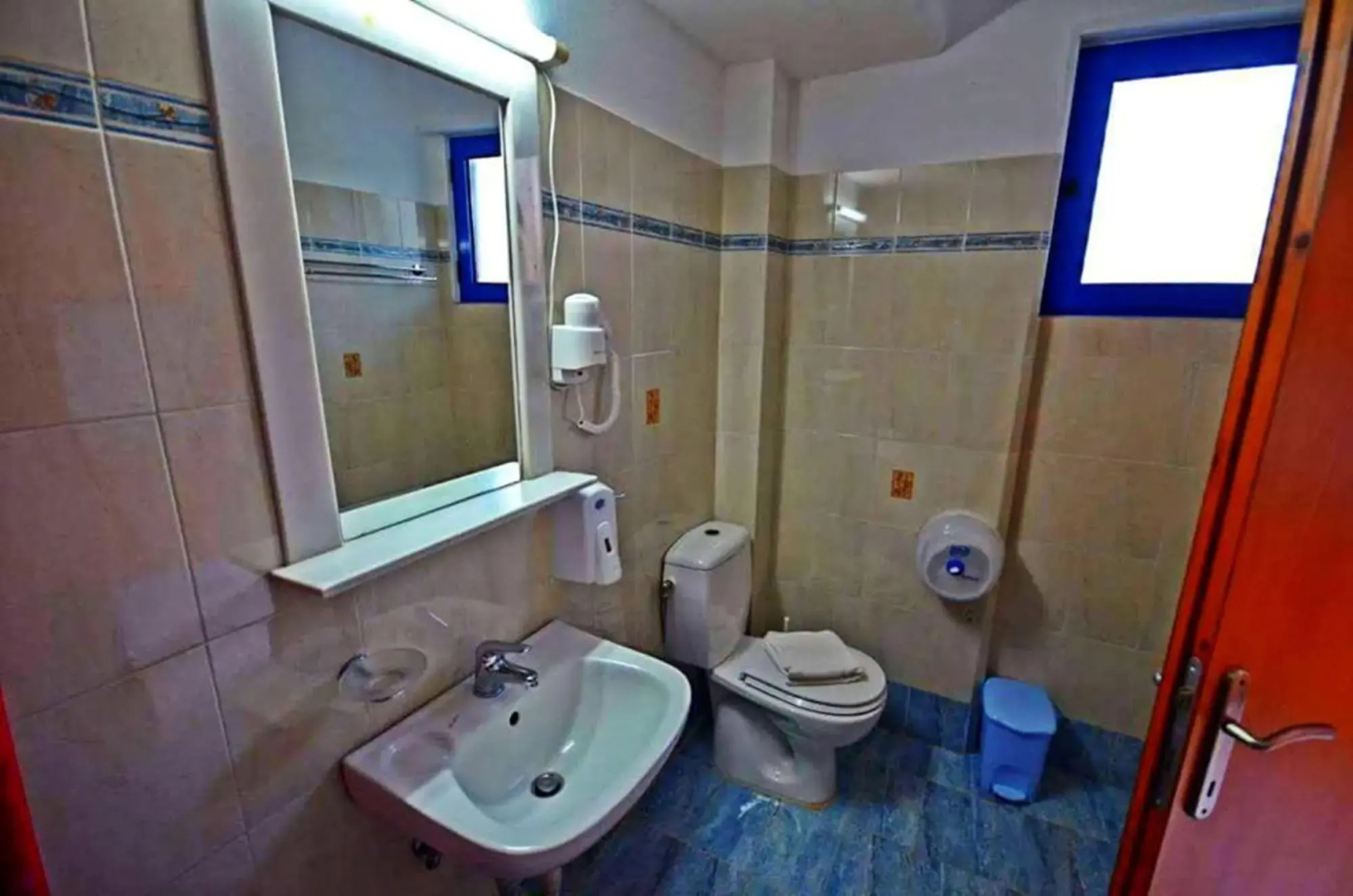 Nitsa Apartments