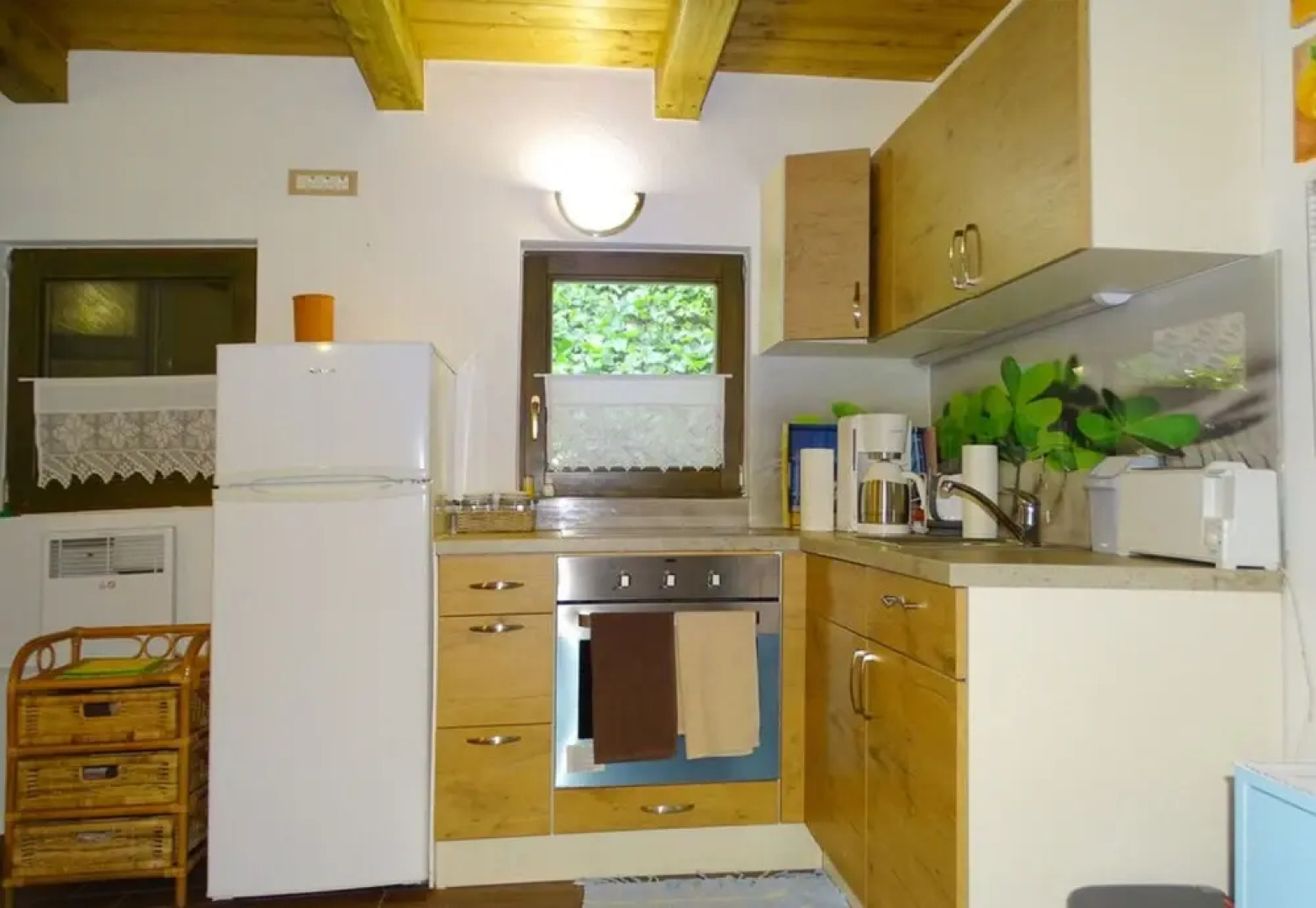 Ladybug House With Whirlpool