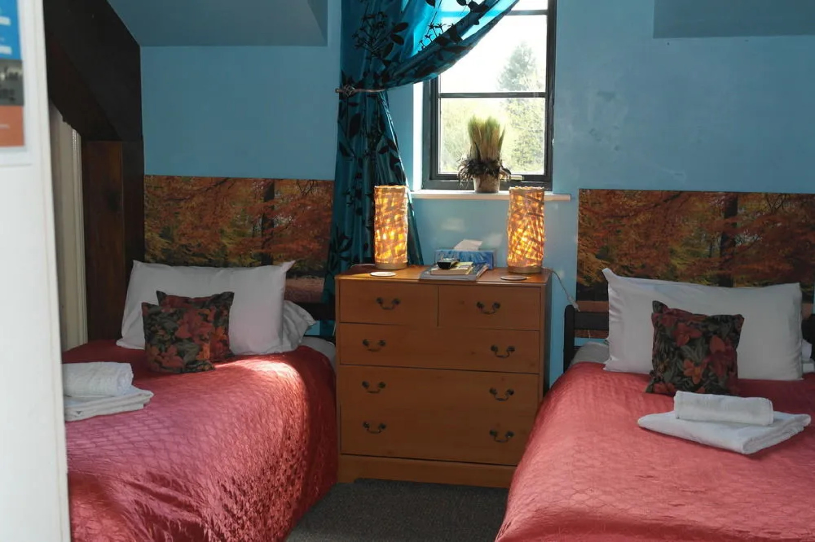 Crown Lodge Bed & Breakfast