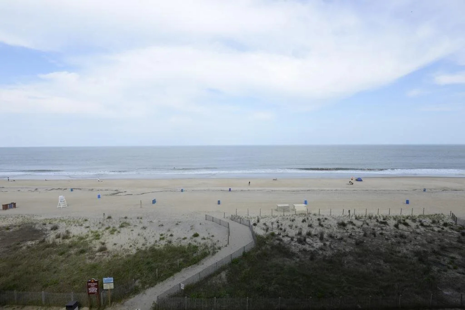 Marigot Beach Suites