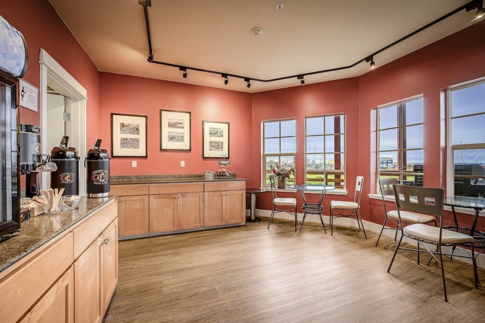 Cannery Pier Hotel & Spa