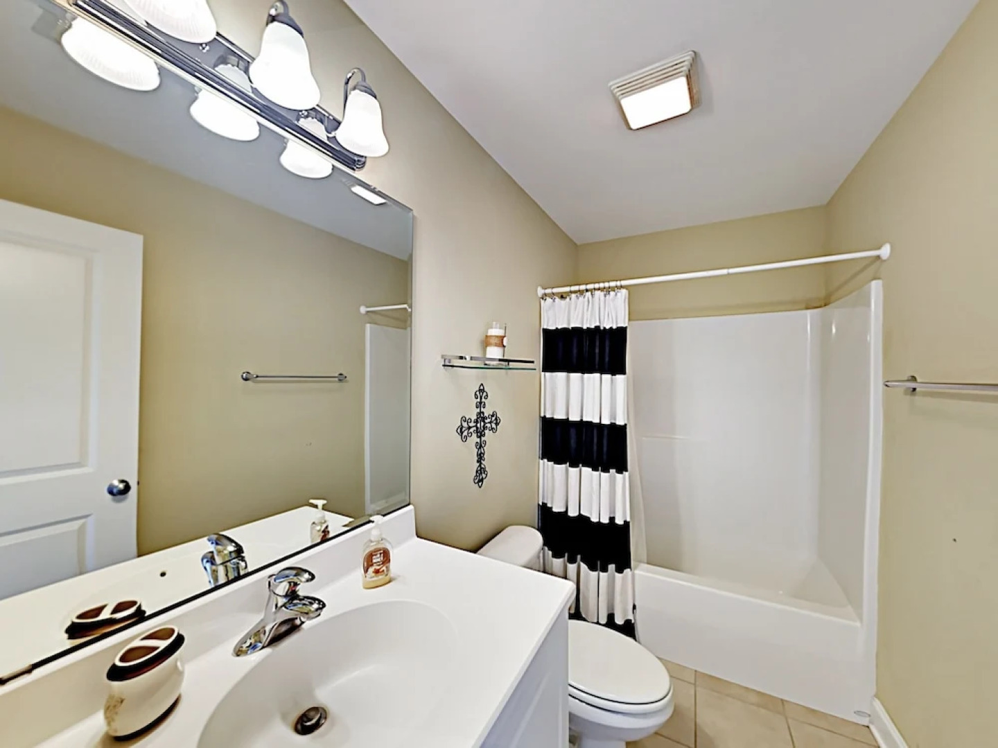 Bowfin #2 - 4 Br Duplex