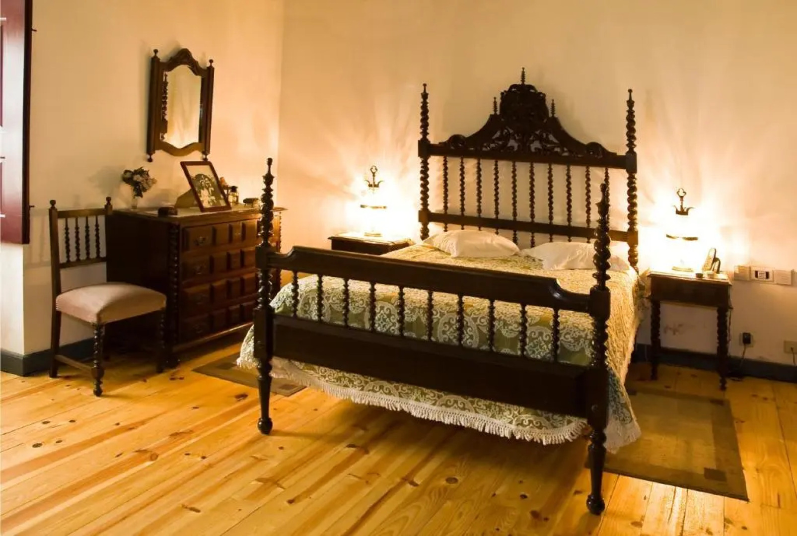 Solar dos Caldeira e Bourbon