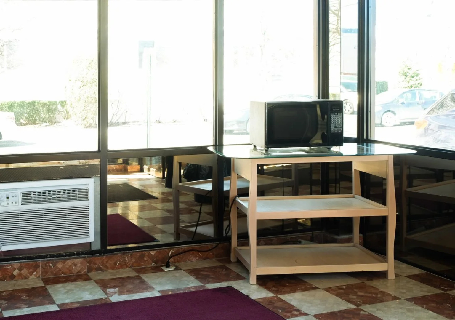 Capri Lynbrook Motor Inn