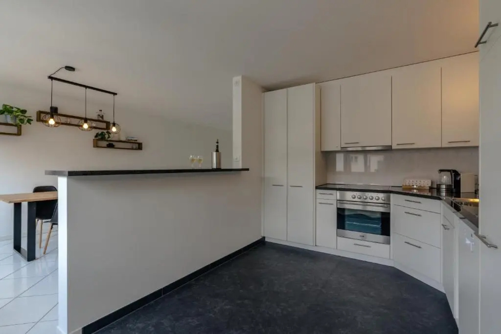 Apartment in the city center with free parking