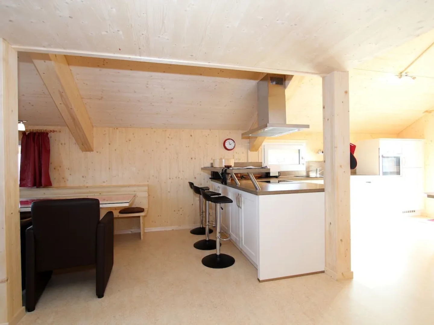 Cozy Chalet near Ski Area in Klippitztörl