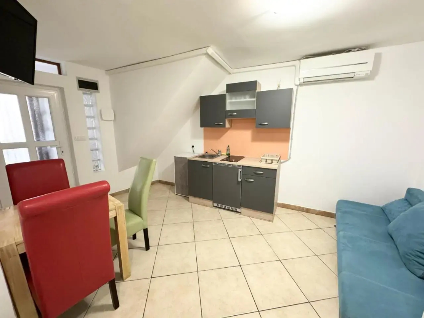 Apartma Tayana