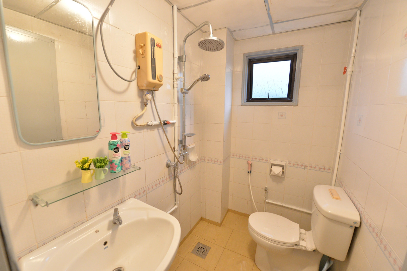 Kijal Family Apartment Home by AH