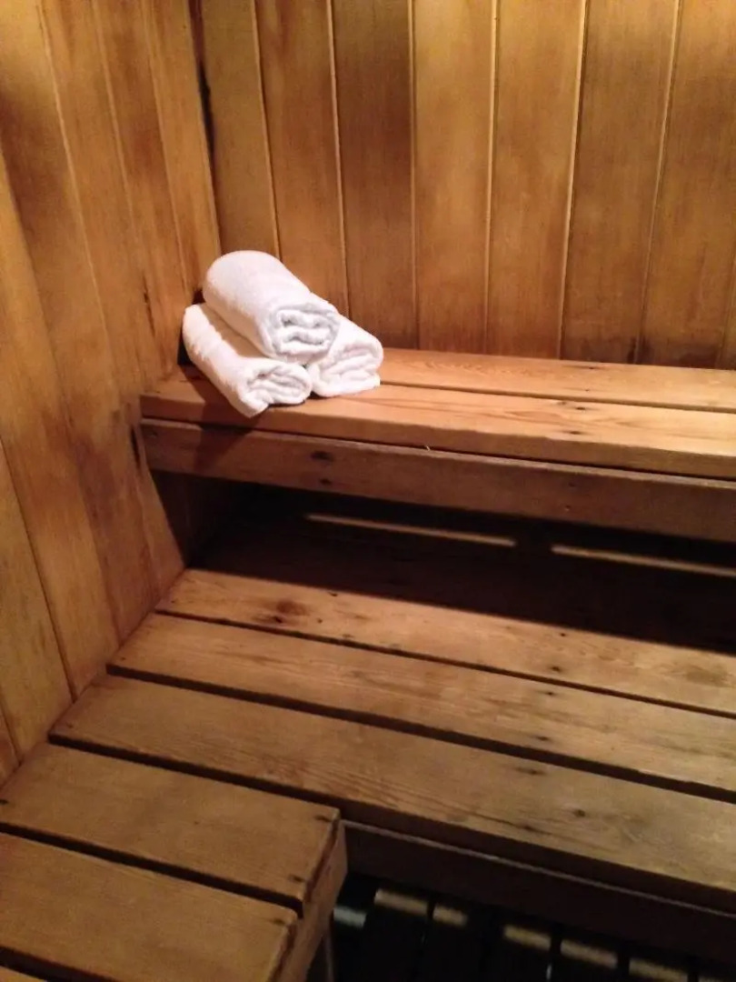 Bancroft Inn & Suites