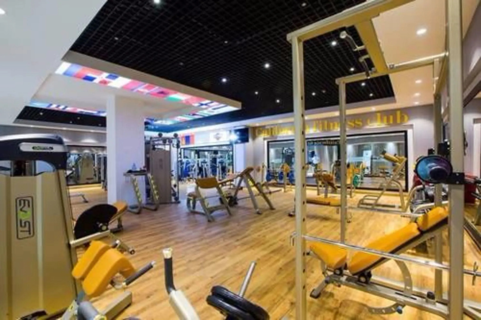 Chinggis Khaan Hotel