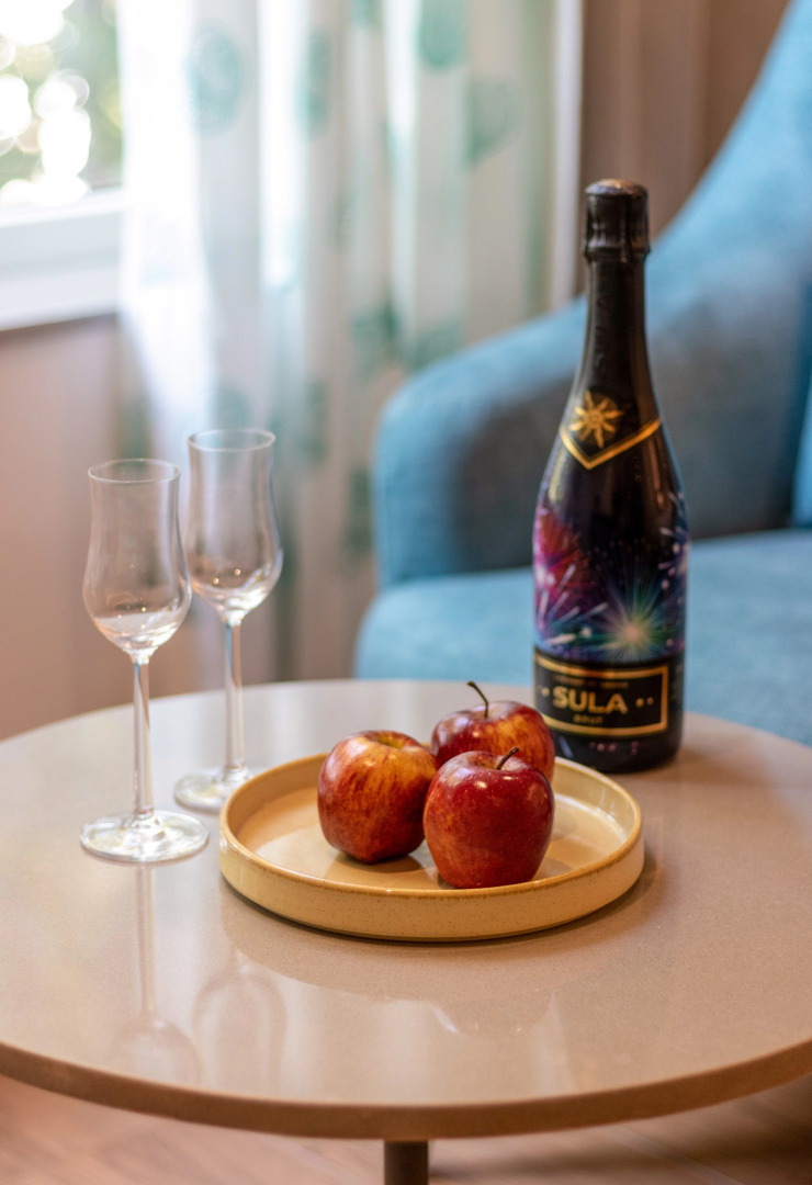 Golden Tulip Vagator