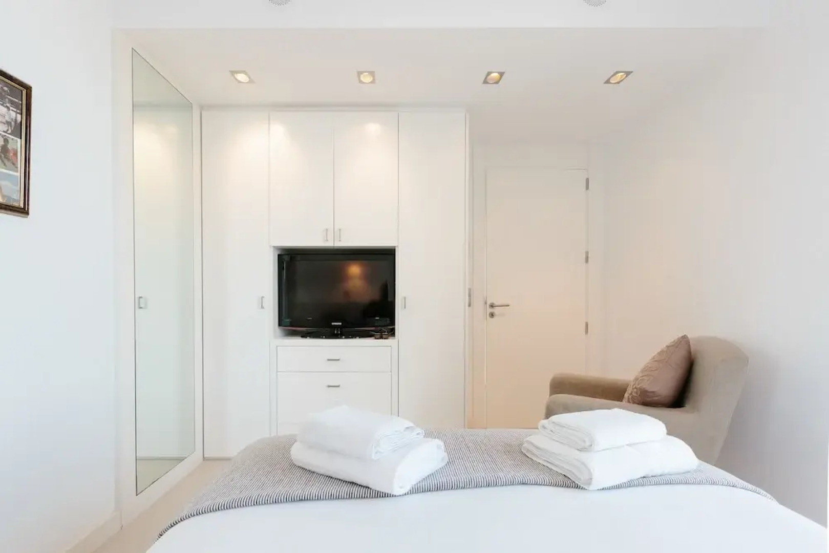 Sea Front Luxurious Villa