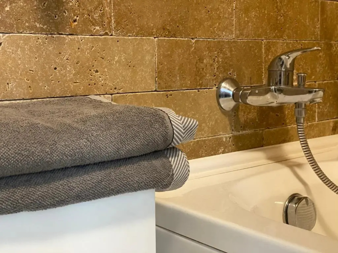 Sunny Deluxe Apartment Cosmopolis