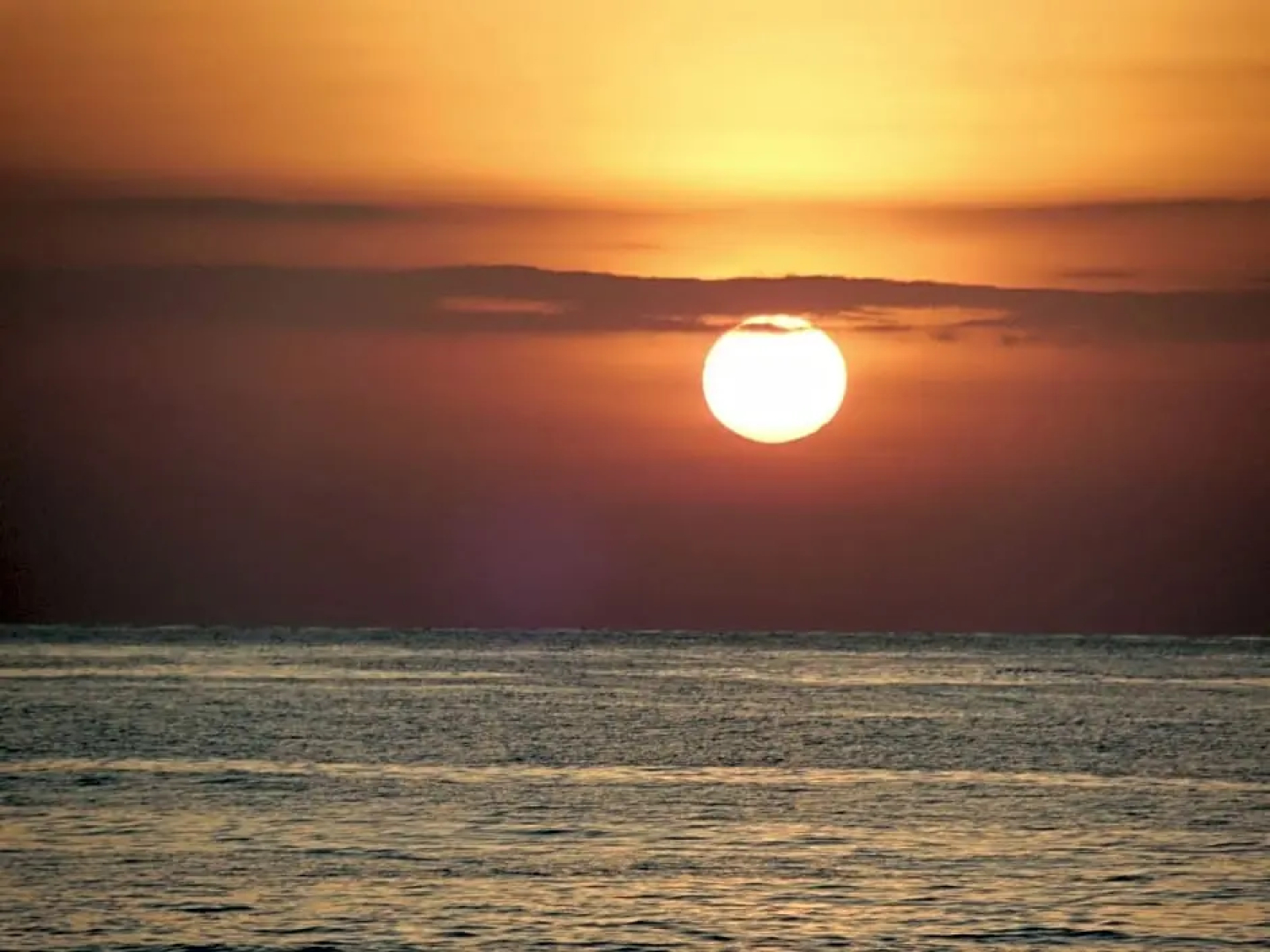 GONDANG1 beach hotel