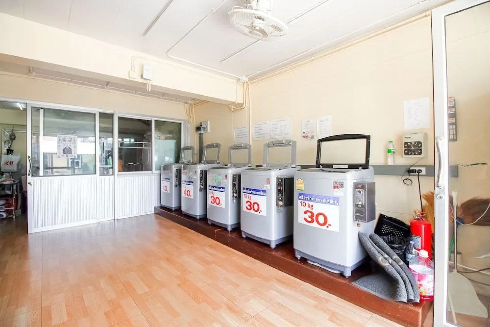 Oyo 349 Aroonrung House