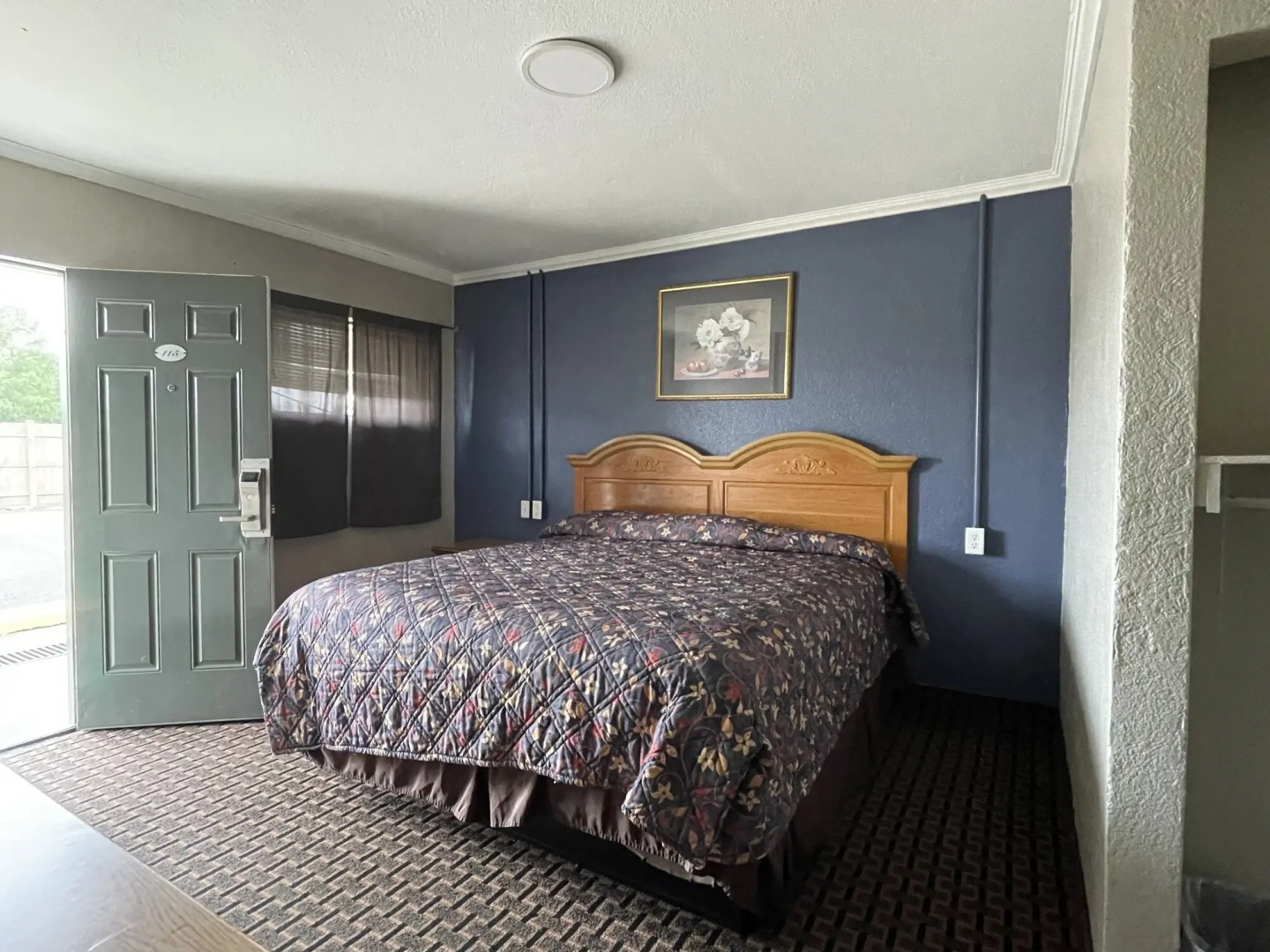 Economy Inn