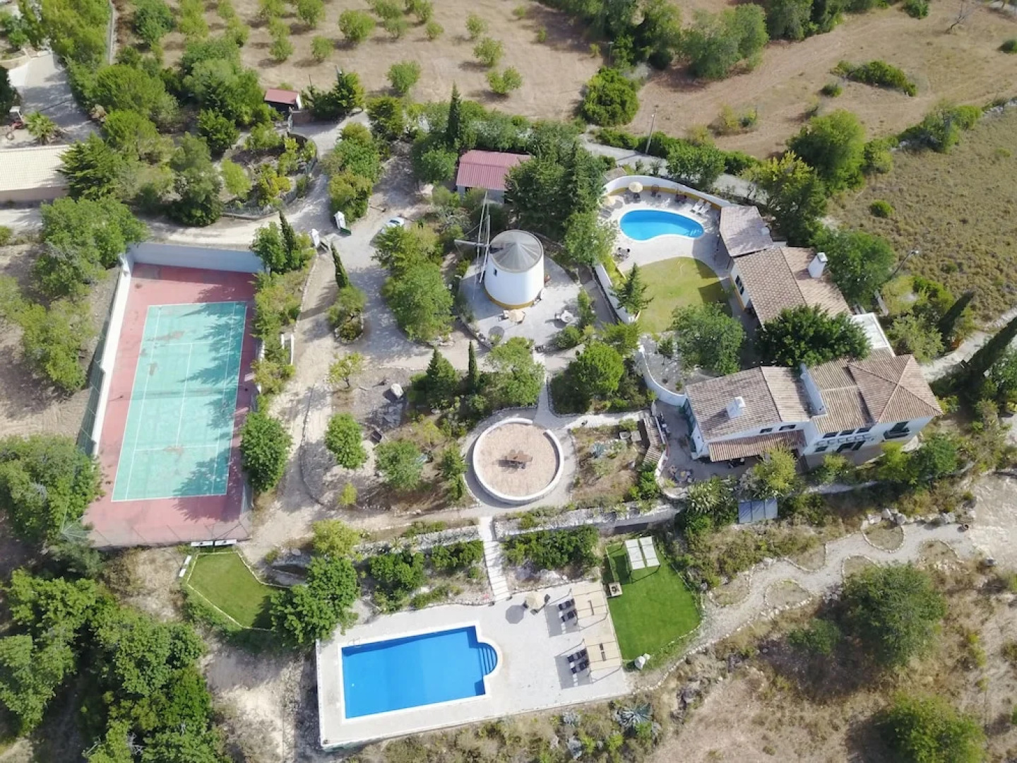 Molinum a Soulful Country House