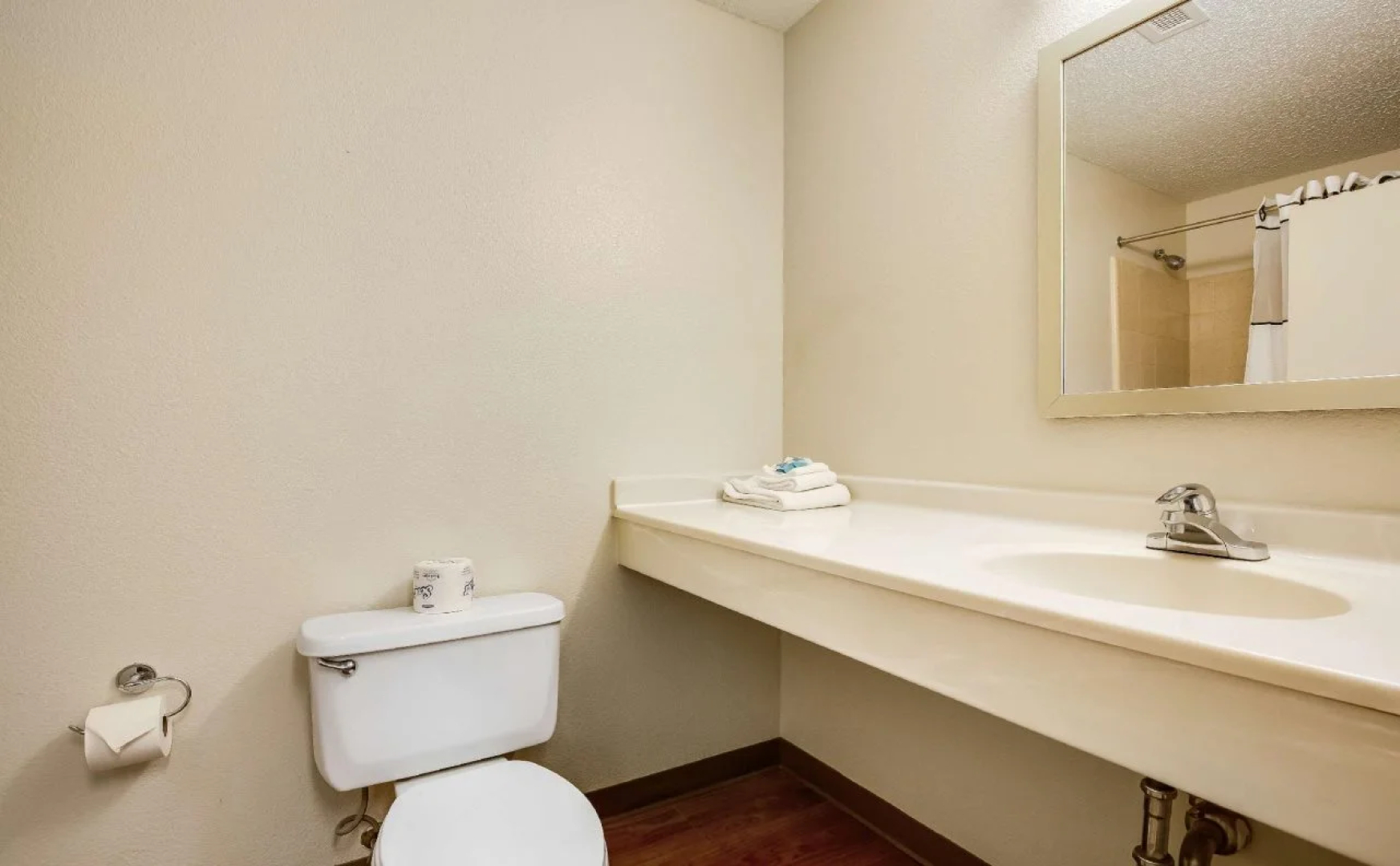 HomeTowne Studios Salt Lake City - Mid Valley