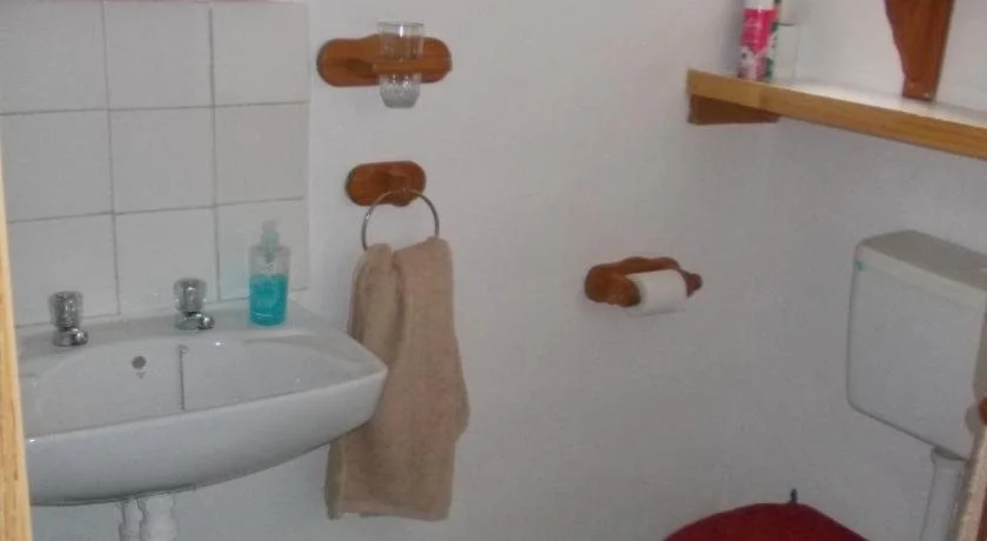 Villa Ocean Crest Guesthouse and B&B