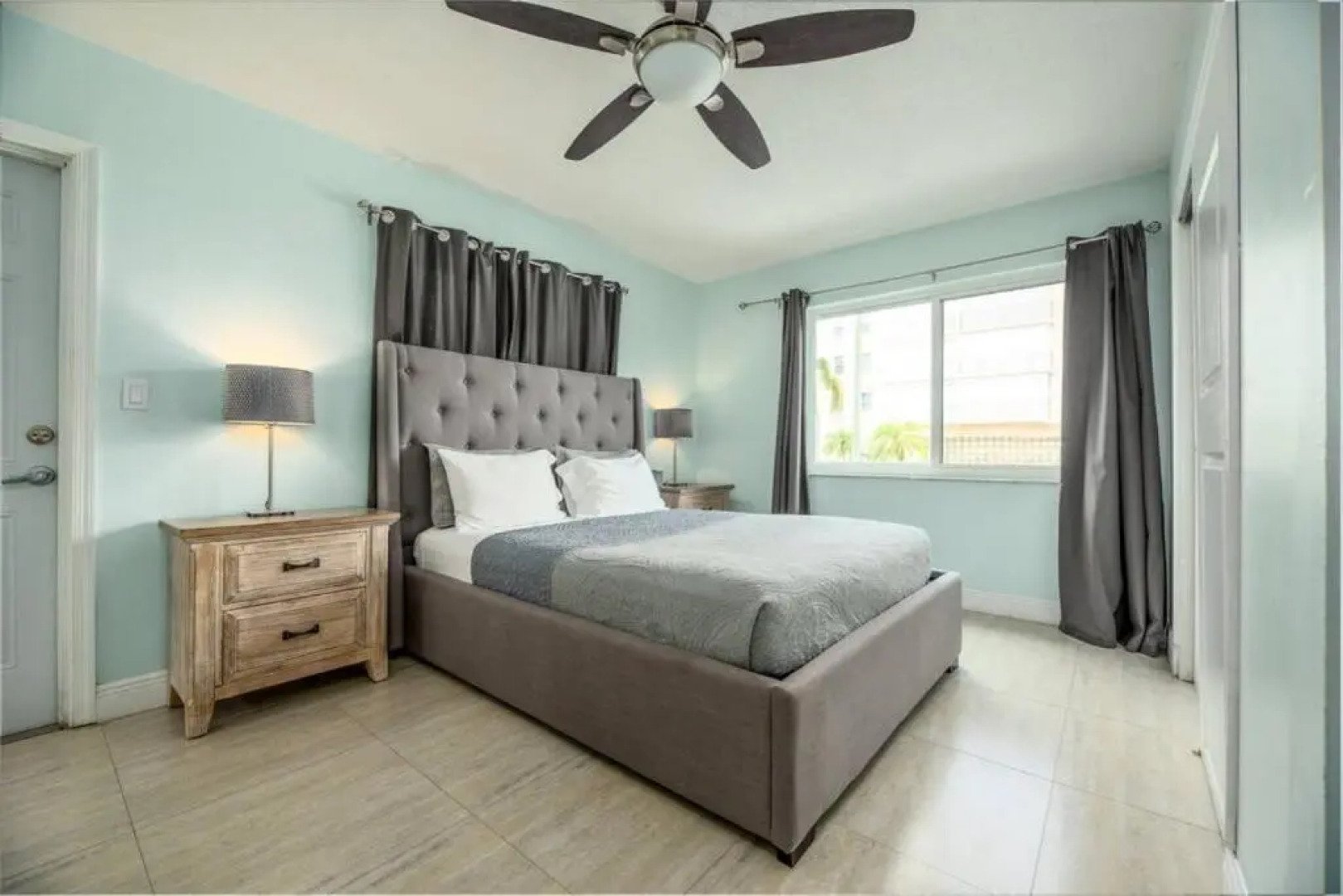 Steps to Sand and Sea 1