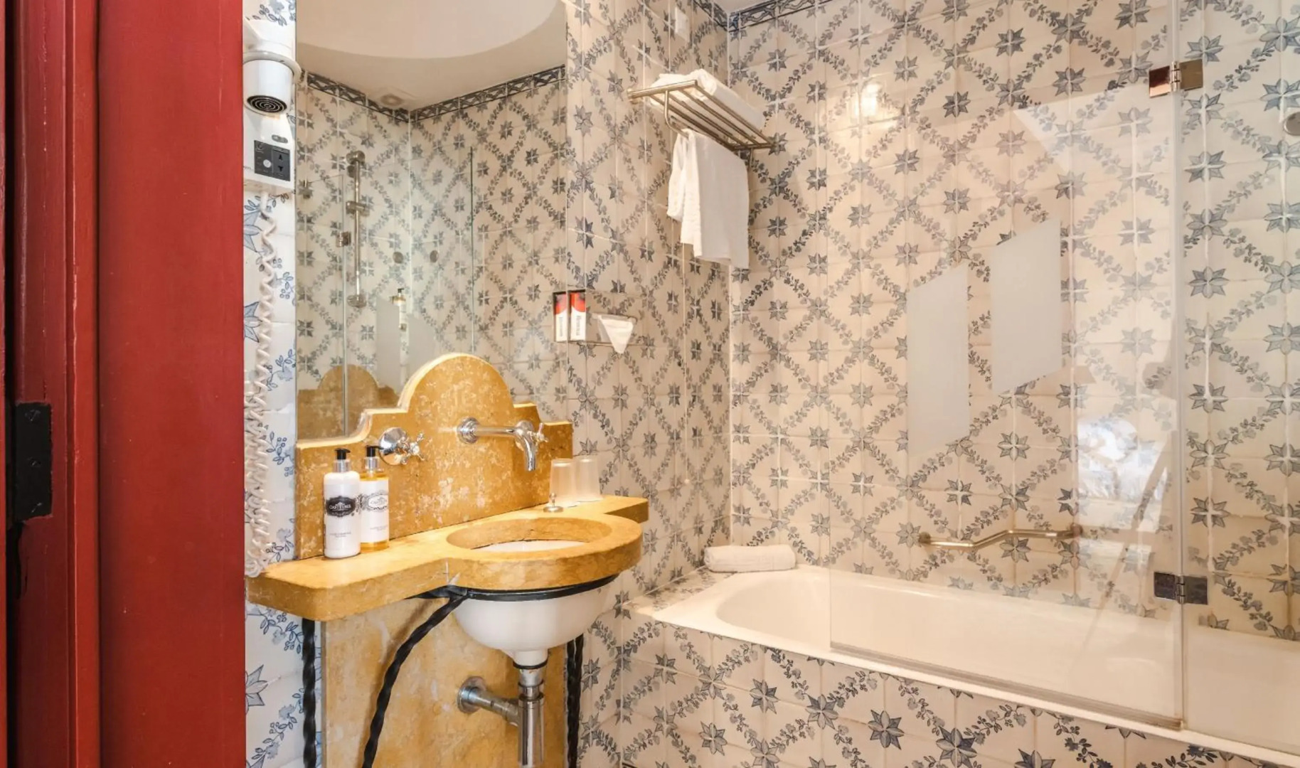 Pousada Castelo de Óbidos - Historic Hotel