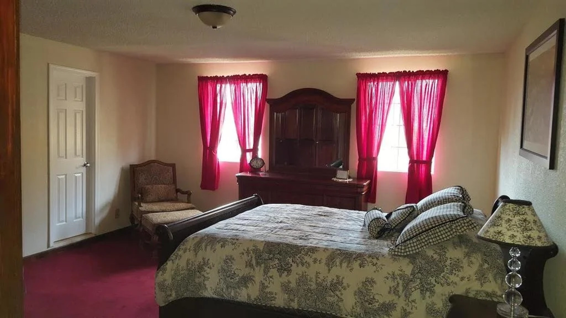 Playa Hermosa Inn at the beach