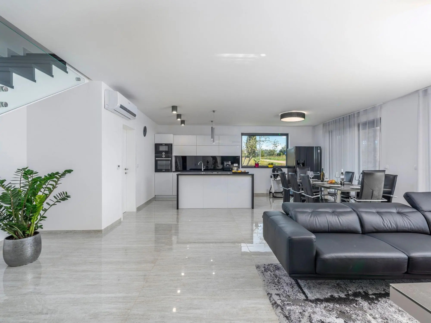 Amazing Holiday Home In Novigrad With Bubble Bath