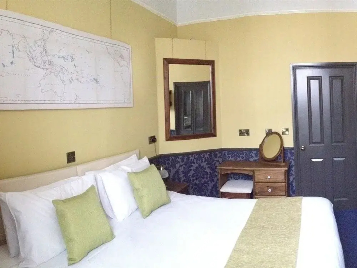 Atlantis Holiday Apartments