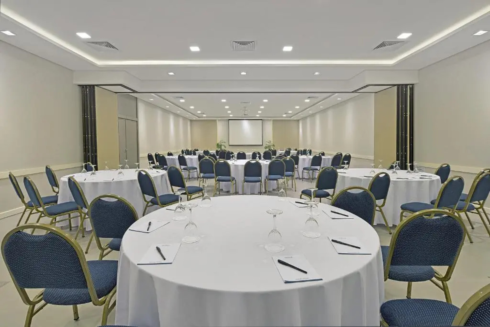 Hotel Deville Curitiba