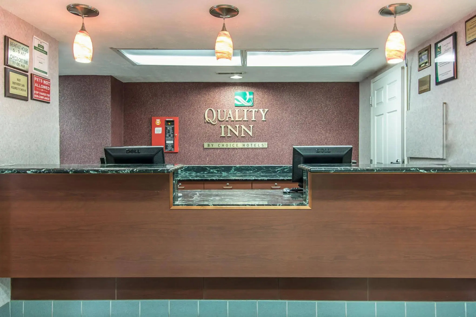Quality Inn White House