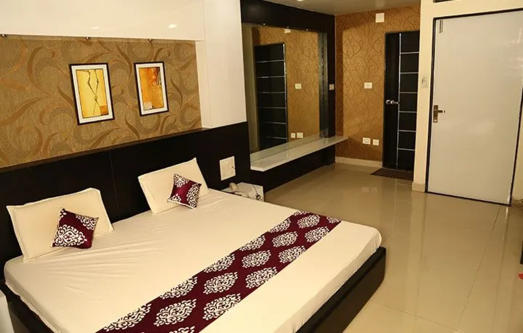 Hotel Bhagwati International