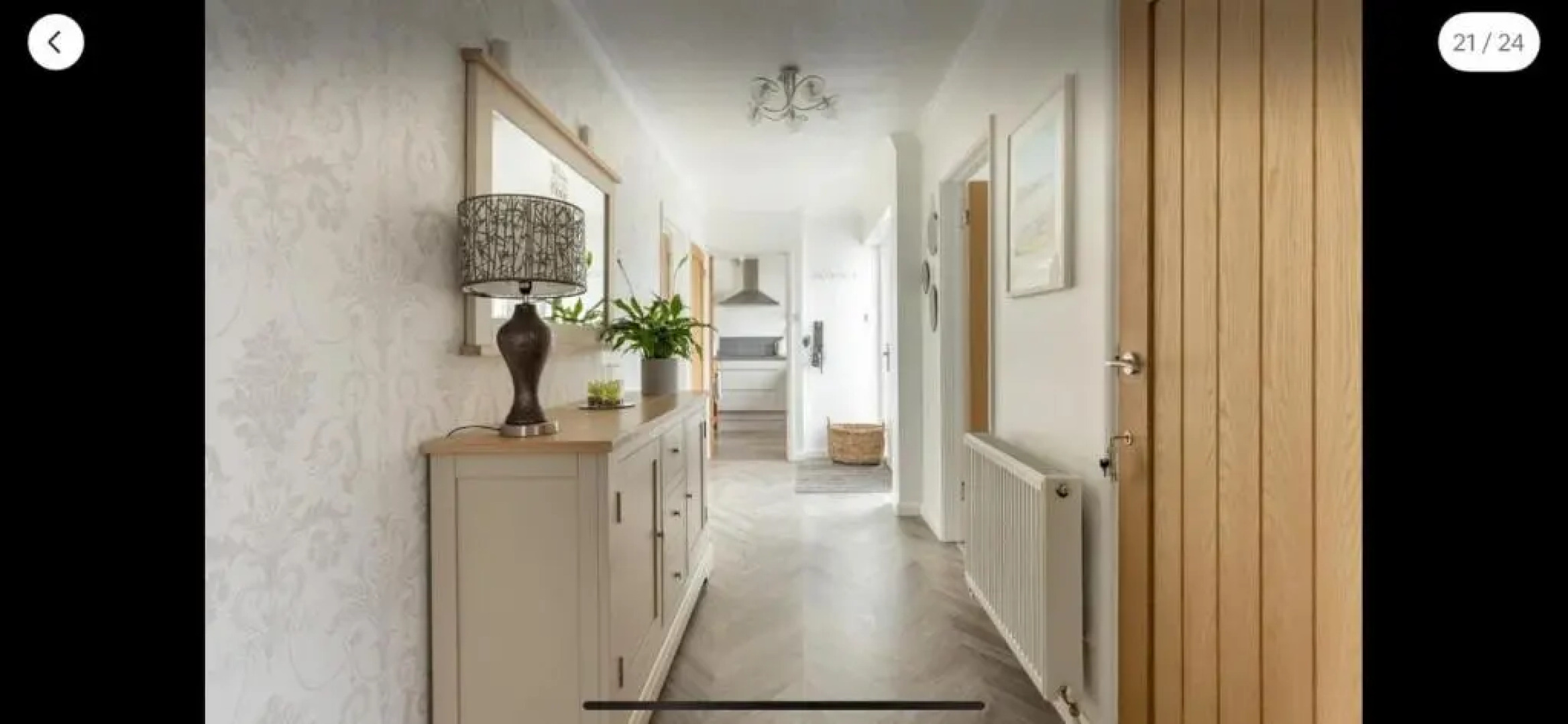 Luxury Bungalow with hot tub in Newquay Cornwall