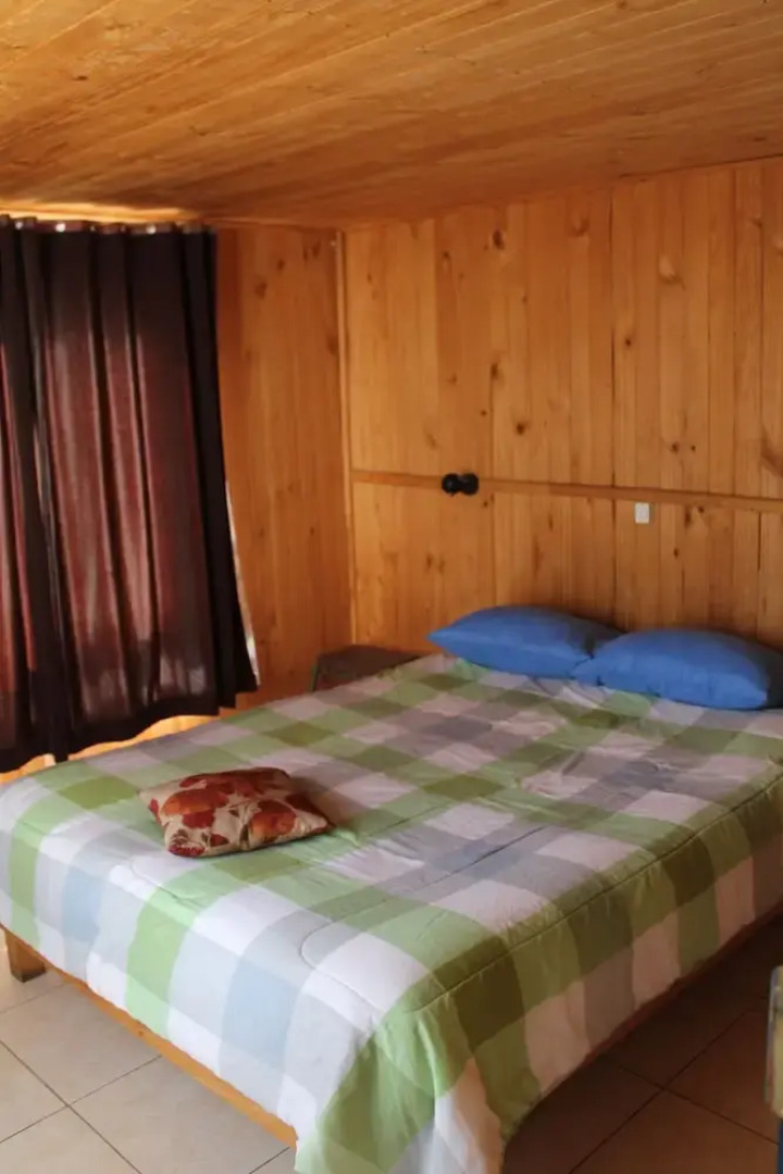 Los Nogales De Roan Jose