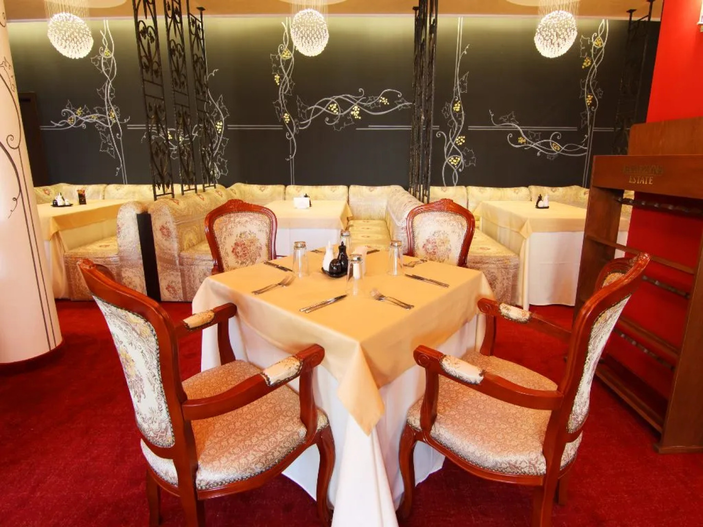 The Vineyards Spa Hotel