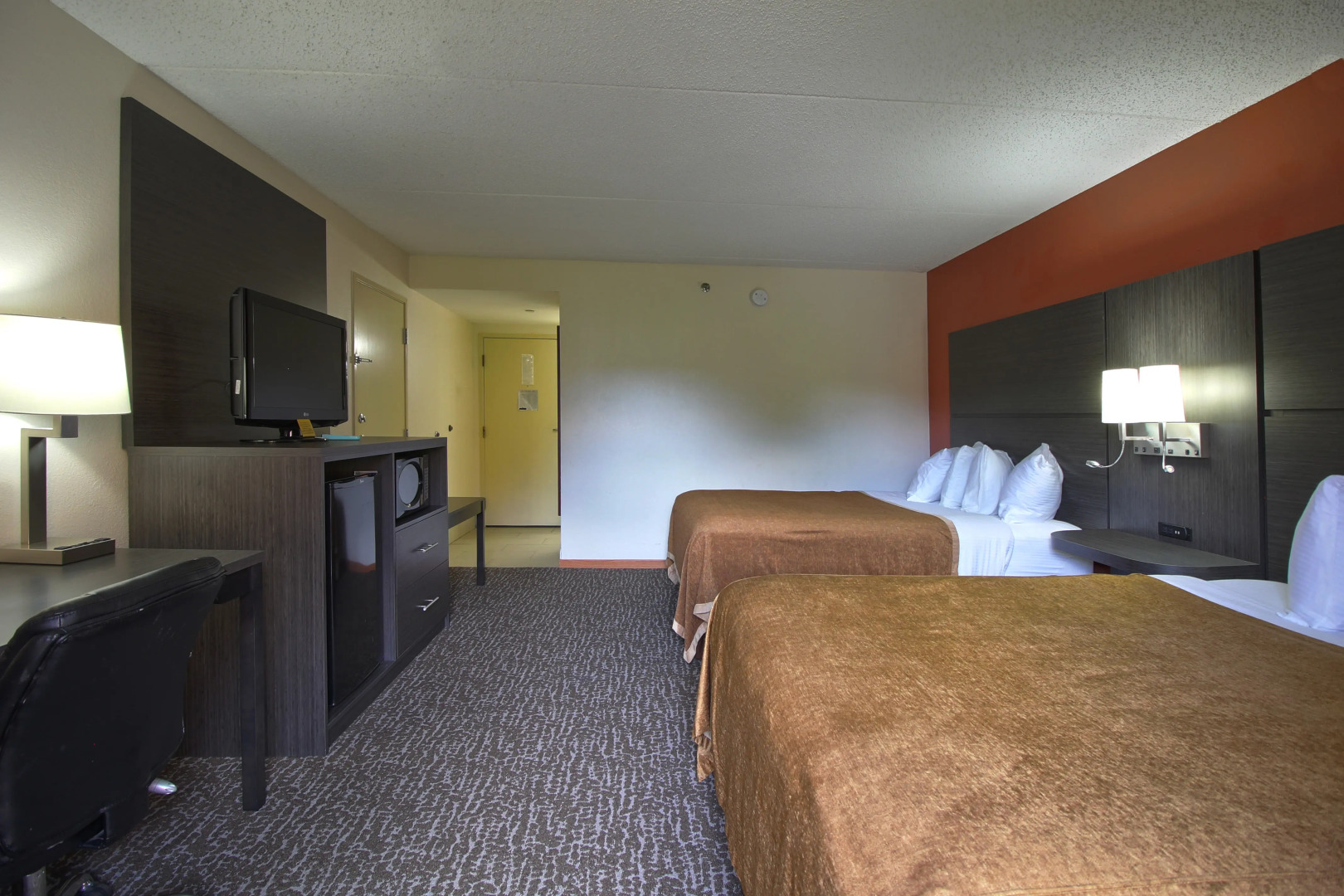 Chicago Club Inn & Suites