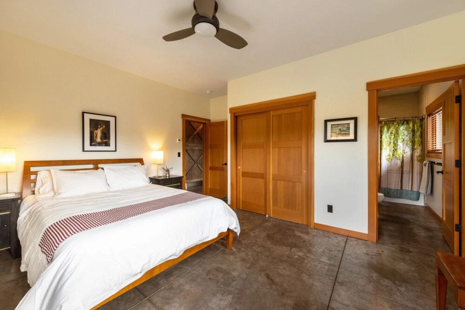 Zen View 2 Bedroom Home by Redawning