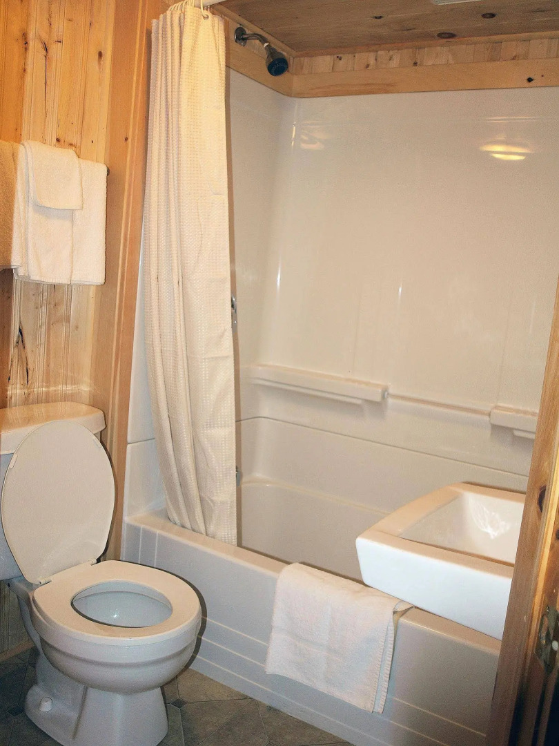 MacKenzie's Motel & Cottages