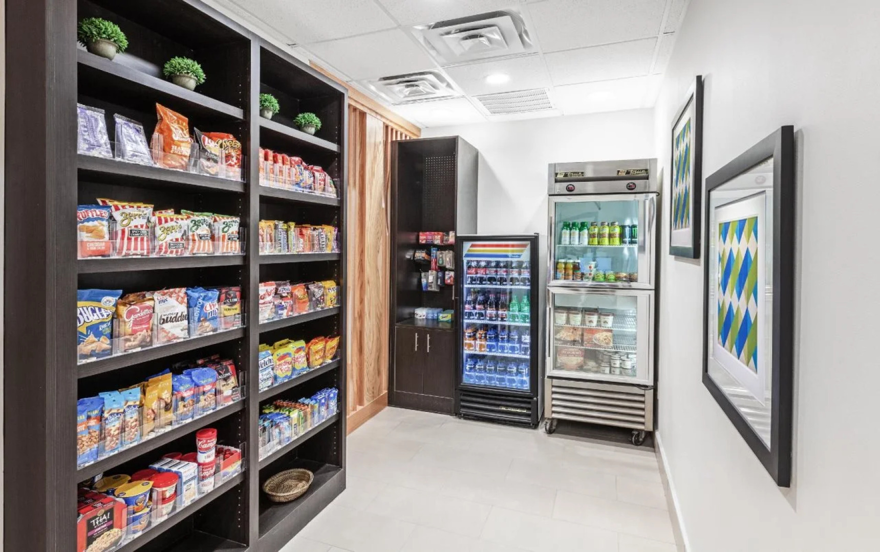 Holiday Inn Express & Suites Baton Rouge East by IHG