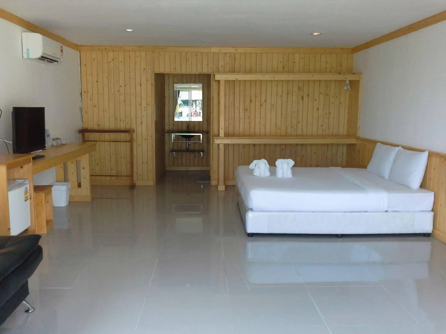 Z-Touch Lipe Island Resort