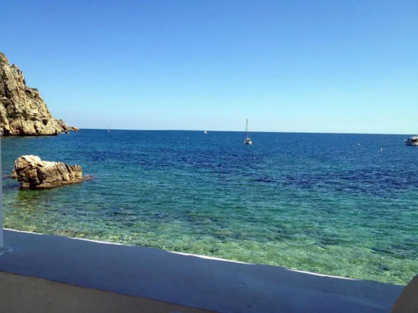 Beautiful penthouse with 3 pools