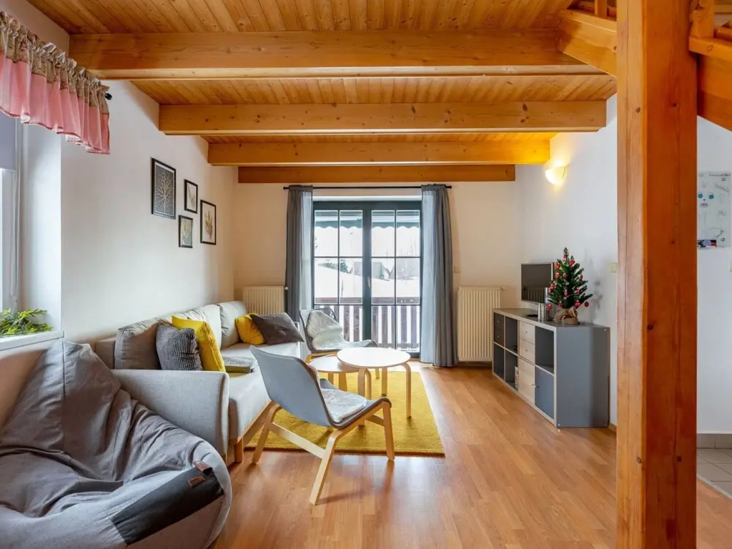 Holiday Hill 67 ern D l