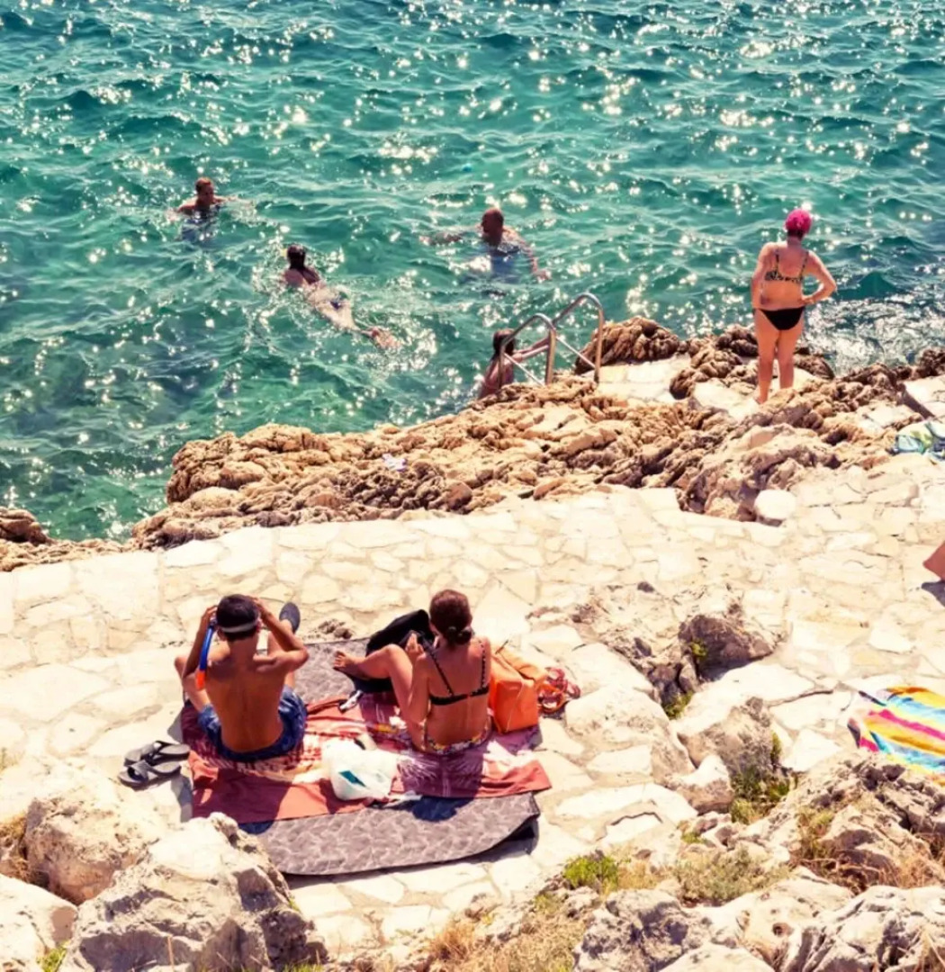 Apartments Anita Punta Skala