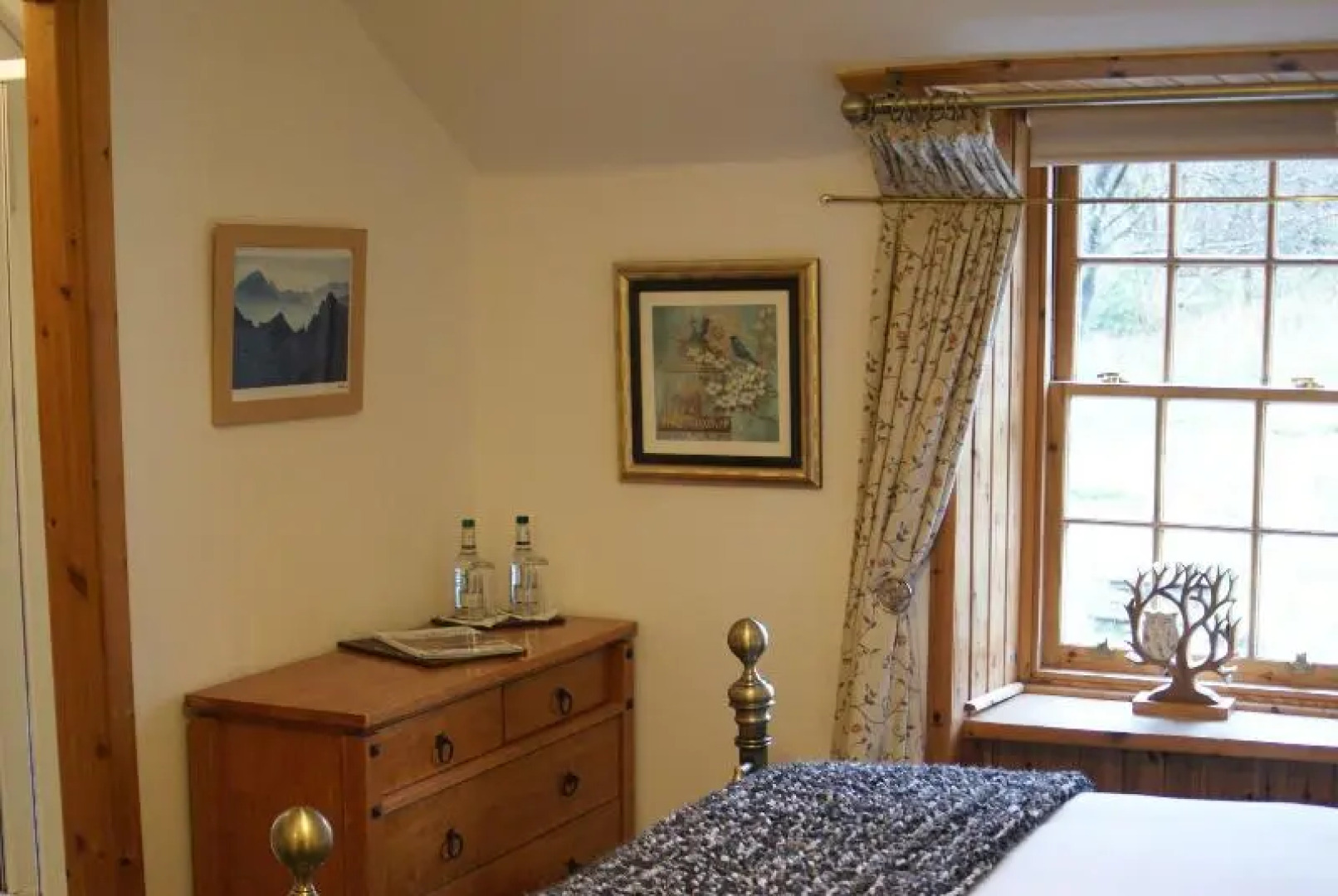 The Whistlefield Inn