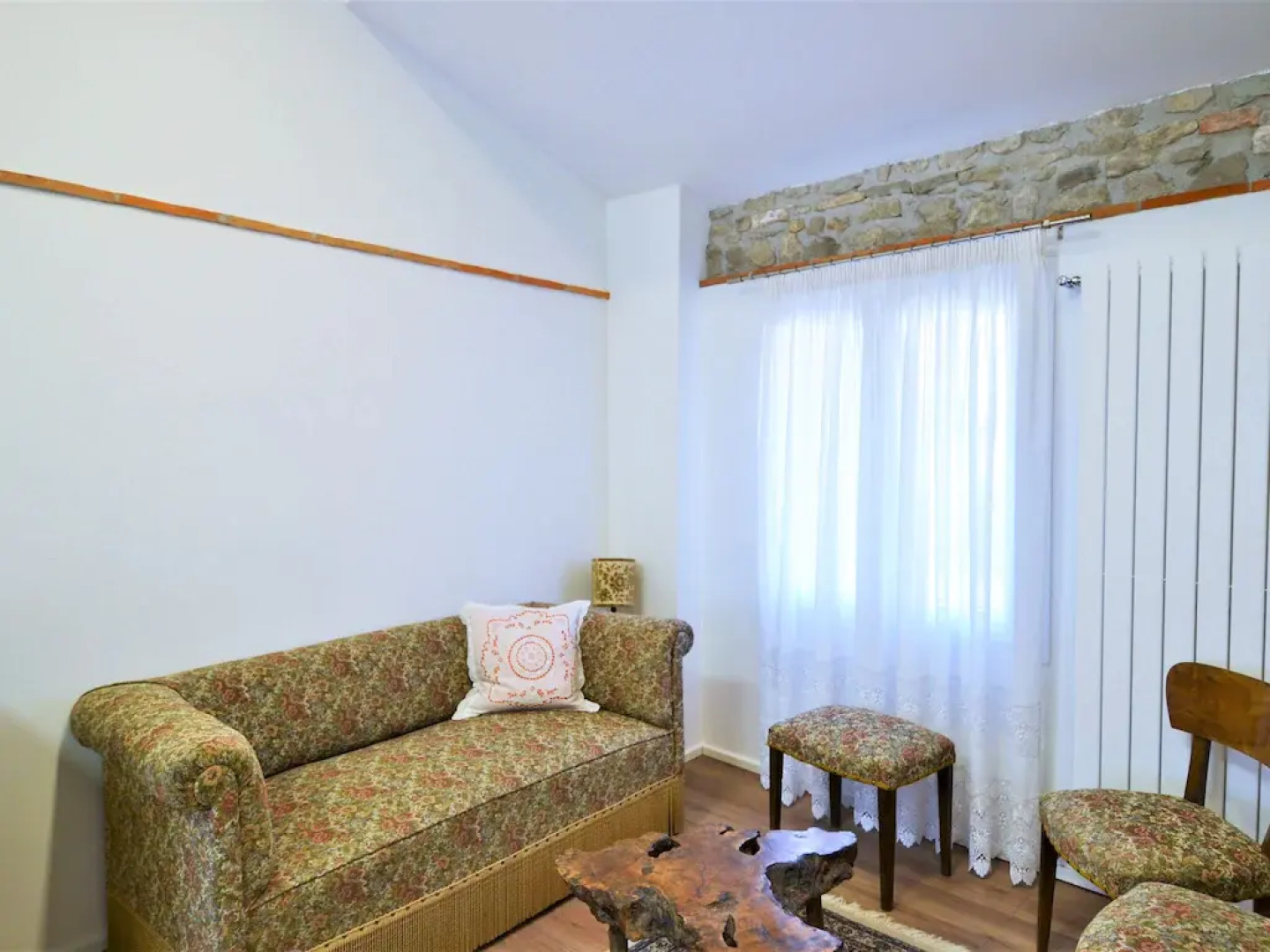 Stellar Apartment in Miane With Shared Swimming Pool