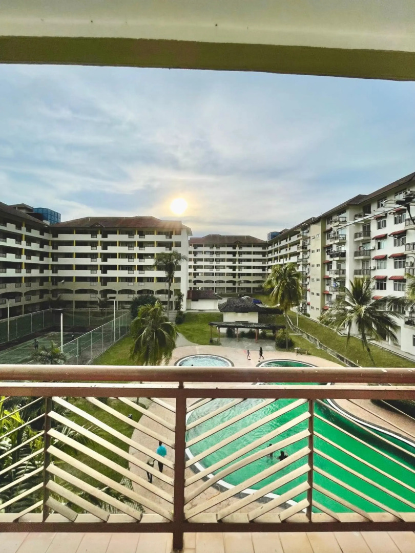 Sea La Vie Batik @ Laguna Resort